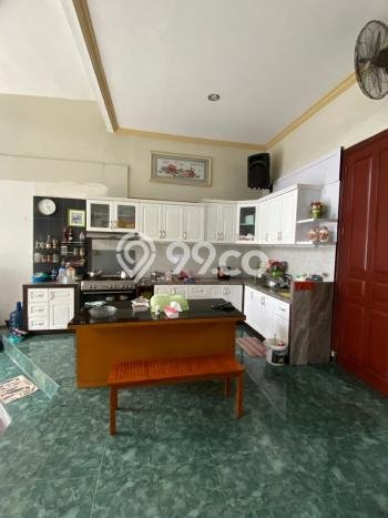 Dijual Rumah Premium dengan Fasilitas Sekitar Lengkap di Rungkut, Surabaya Dijual Rumah Premium dengan Fasilitas Sekitar Lengkap di Rungkut, Surabaya