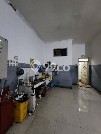 Ruko Premium di , Luas 450m2m², Area Bisnis, Dekat Surabaya, Surabaya Ruko Premium di , Luas 450m2m², Area Bisnis, Dekat Surabaya, Surabaya