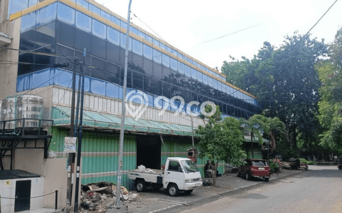 Ruko Dijual di Prime Area Surabaya Luas 1600m2 Ruko Dijual di Prime Area Surabaya Luas 1600m2