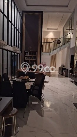 Rumah Nyaman di Rungkut, Surabaya, Luas 342m2m² Bangunan 195m2m² Rumah Nyaman di Rungkut, Surabaya, Luas 342m2m² Bangunan 195m2m²