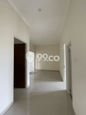 Rumah Luas Asri 3 KT Siap Pakai di Pondok Tjandra Sidoarjo Rumah Luas Asri 3 KT Siap Pakai di Pondok Tjandra Sidoarjo