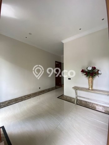 Dijual Rumah Luas Megah Dengan View Cantik di Graha, Surabaya Dijual Rumah Luas Megah Dengan View Cantik di Graha, Surabaya