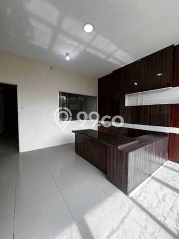 Unit Ruko Dijual di Rungkut Surabaya 190m2 Unit Ruko Dijual di Rungkut Surabaya 190m2
