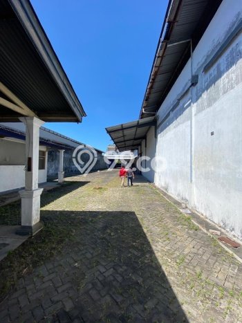 Lokasi Strategis! Dijual Gudang Bisnis di Waru, Sidoarjo Kondisi Baik Lokasi Strategis! Dijual Gudang Bisnis di Waru, Sidoarjo Kondisi Baik