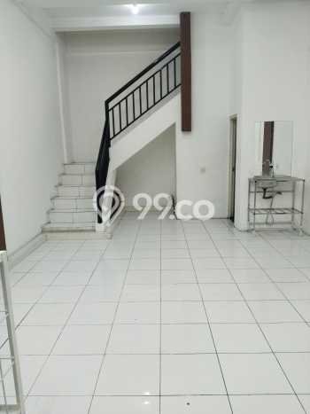 Ruko Bagus Dijual LB 90m2 Lokasi Strategis Surabaya Area Cocok untuk Berbisnis Ruko Bagus Dijual LB 90m2 Lokasi Strategis Surabaya Area Cocok untuk Berbisnis