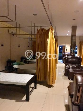 Ruko Bagus Dijual LB 750m2 Lokasi Strategis Surabaya Area Cocok untuk Berbisnis Ruko Bagus Dijual LB 750m2 Lokasi Strategis Surabaya Area Cocok untuk Berbisnis