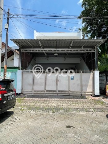Best Deal Hunian Premium Ideal dan Luas di Genteng, Surabaya Best Deal Hunian Premium Ideal dan Luas di Genteng, Surabaya
