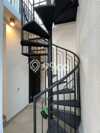 Hunian Mewah Dijual LT 153m2 di Rungkut, Surabaya Hunian Mewah Dijual LT 153m2 di Rungkut, Surabaya