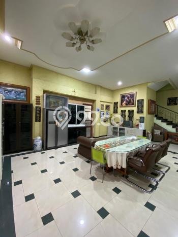 Dijual Rumah Premium dengan Fasilitas Sekitar Lengkap di Rungkut, Surabaya Dijual Rumah Premium dengan Fasilitas Sekitar Lengkap di Rungkut, Surabaya
