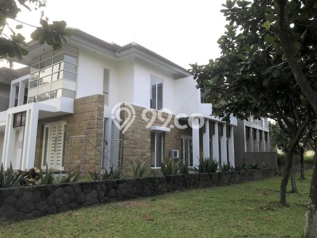 Ready to Use! Premium House LT 368m2 Desain Elegan di Citraland Ready to Use! Premium House LT 368m2 Desain Elegan di Citraland