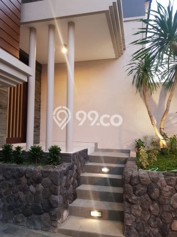 Hunian Eksklusif Siap Huni LT 135m2 di Sukolilo, Surabaya Hunian Eksklusif Siap Huni LT 135m2 di Sukolilo, Surabaya