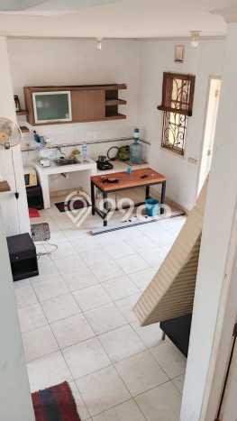 Disewakan Rumah Konsep Modern di BSD Tangerang Selatan dengan 3 Kamar Disewakan Rumah Konsep Modern di BSD Tangerang Selatan dengan 3 Kamar