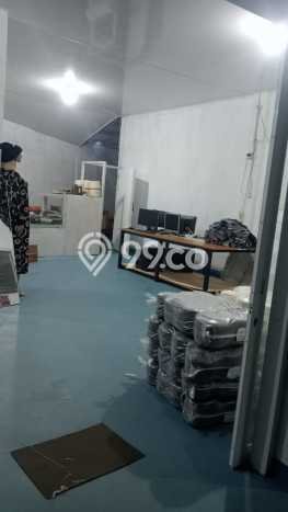 LOKASI STRATEGIS! Gudang di Margaasih, Luas 700m², Area Komersial, Mainroad LOKASI STRATEGIS! Gudang di Margaasih, Luas 700m², Area Komersial, Mainroad