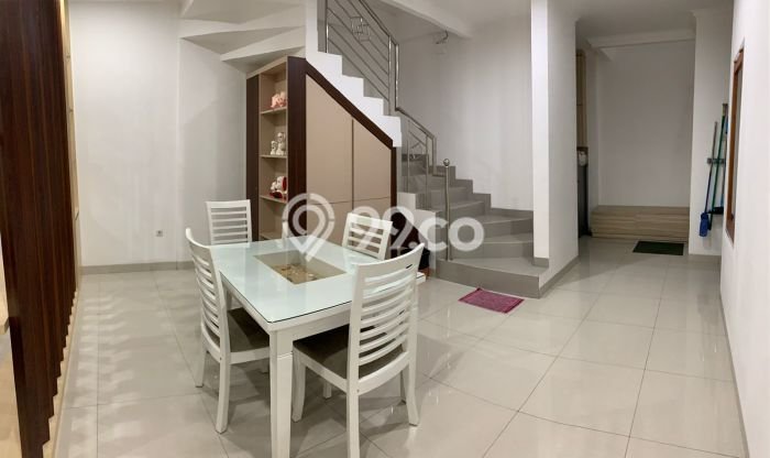 Ready to Use! Luxury House LT 144m2 Desain Elegan di Kota Baru Parahyangan Ready to Use! Luxury House LT 144m2 Desain Elegan di Kota Baru Parahyangan