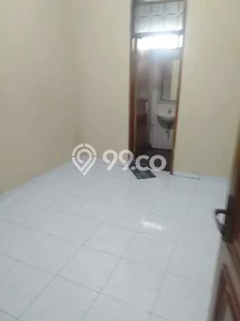 PROPERTI UNGGULAN! Rumah area Cimahi Utara, 4 KT, Lingkungan Premium, Luas 170m² Bangunan 130m² PROPERTI UNGGULAN! Rumah area Cimahi Utara, 4 KT, Lingkungan Premium, Luas 170m² Bangunan 130m²