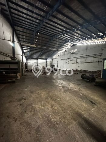 AREA BERKEMBANG! Gudang Disewakan Kawasan Gede Bage, Luas 4321m2m², Ready Operasional AREA BERKEMBANG! Gudang Disewakan Kawasan Gede Bage, Luas 4321m2m², Ready Operasional