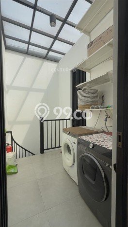 Rumah Elit Modern Tanpa Renovasi di Sektor 7-Bintaro Tangerang Selatan Rumah Elit Modern Tanpa Renovasi di Sektor 7-Bintaro Tangerang Selatan