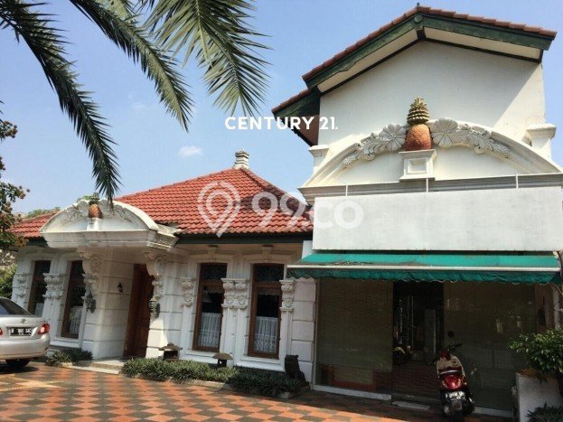 Rumah Luxury Modern Tanpa Renovasi di Pondok Indah Jakarta Selatan Rumah Luxury Modern Tanpa Renovasi di Pondok Indah Jakarta Selatan