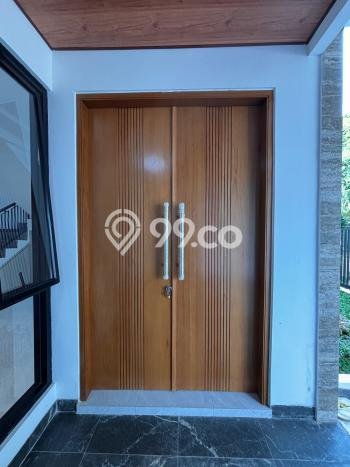 Hunian Elit LB 200m2 Siap Huni Desain Elegan di Graha Raya Bintaro, Tangerang Selatan Hunian Elit LB 200m2 Siap Huni Desain Elegan di Graha Raya Bintaro, Tangerang Selatan