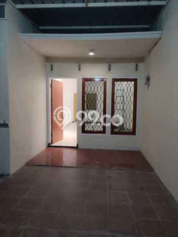 For Sale Hunian Rumah Nyaman 2 KT di Surabaya Kota, Surabaya For Sale Hunian Rumah Nyaman 2 KT di Surabaya Kota, Surabaya