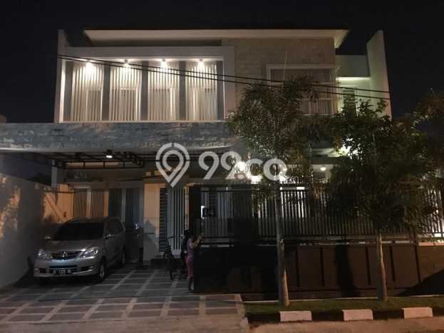 Rumah Elit LB 350m2 Siap Huni Desain Elegan di Surabaya Kota, Surabaya Rumah Elit LB 350m2 Siap Huni Desain Elegan di Surabaya Kota, Surabaya
