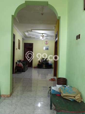 Dijual Cepat Rumah Favorit Siap Huni LB 268m2 di Sidoarjo, Sidoarjo Dijual Cepat Rumah Favorit Siap Huni LB 268m2 di Sidoarjo, Sidoarjo