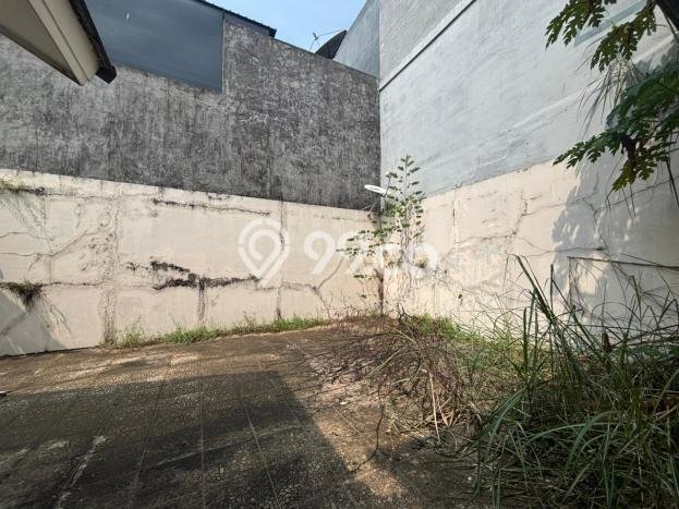 Dijual Rumah Mewah Elegan Dengan View Eksklusif di Grand Wisata, Bekasi Dijual Rumah Mewah Elegan Dengan View Eksklusif di Grand Wisata, Bekasi
