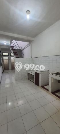 Disewakan Rumah Harga Terjangkau di Dieng Malang Punya 5 Kamar Tidur Disewakan Rumah Harga Terjangkau di Dieng Malang Punya 5 Kamar Tidur