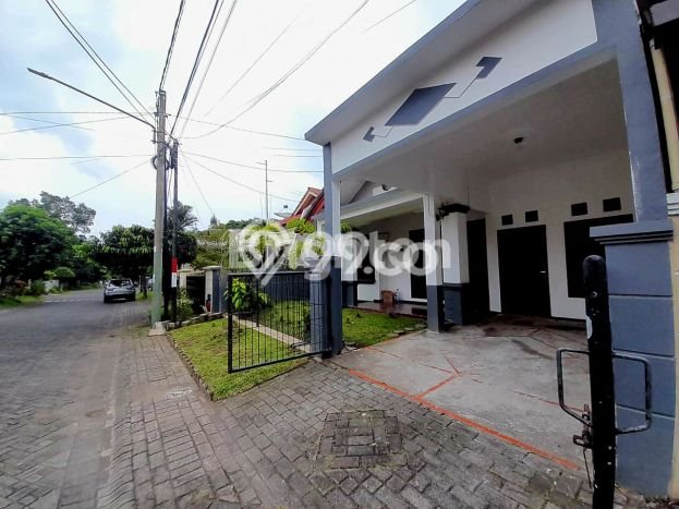 For Sale Hunian Rumah Nyaman 4 Kamar di Araya, Malang For Sale Hunian Rumah Nyaman 4 Kamar di Araya, Malang