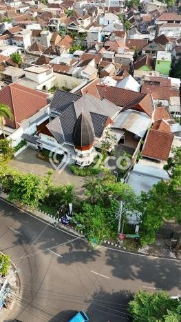 Jual Rumah Luas Megah Dengan View Cantik di Oro-Oro Dowo, Malang Jual Rumah Luas Megah Dengan View Cantik di Oro-Oro Dowo, Malang