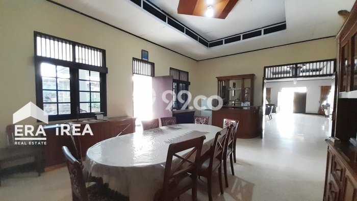Rumah Bagus Siap Pakai Di Colomadu Luas 800m2 Lokasi Strategis Rumah Bagus Siap Pakai Di Colomadu Luas 800m2 Lokasi Strategis