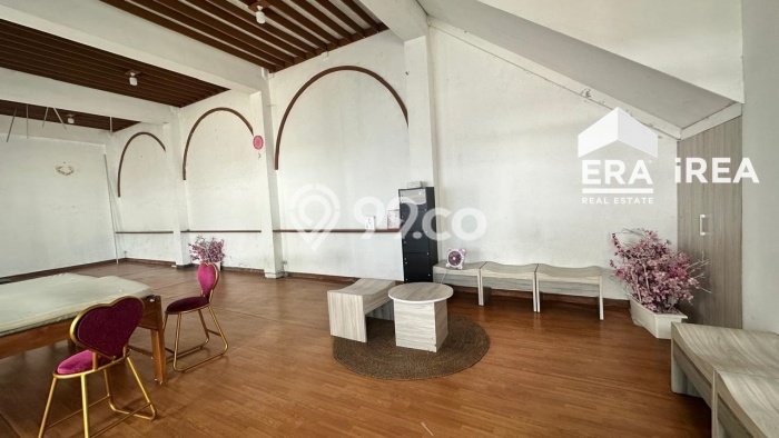 Tersedia Komersial Bisnis di Banjarsari Solo Harga Sewa Menarik Bisa Nego Tersedia Komersial Bisnis di Banjarsari Solo Harga Sewa Menarik Bisa Nego