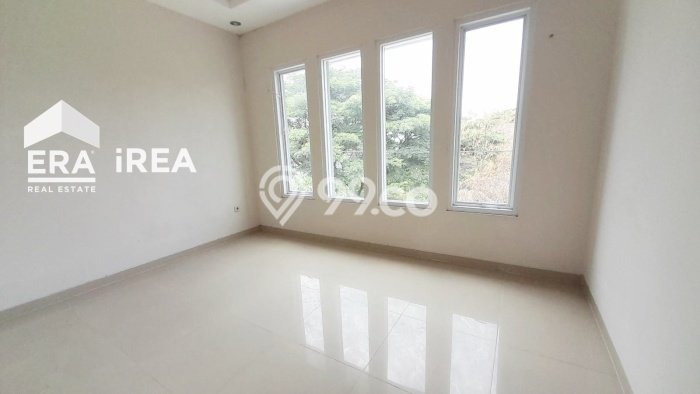 Rumah Modern Minimalis 3 Kamar Bisa Langsung Pindah di Solo Baru Rumah Modern Minimalis 3 Kamar Bisa Langsung Pindah di Solo Baru