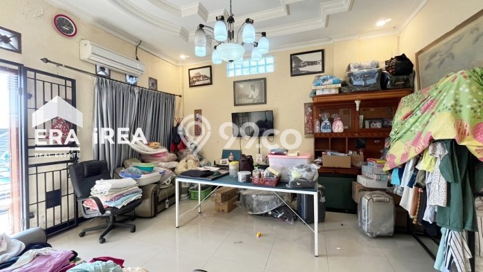 Jual Rumah Strategis Bagus Punya 5 KT di Jebres Solo SHM Jual Rumah Strategis Bagus Punya 5 KT di Jebres Solo SHM