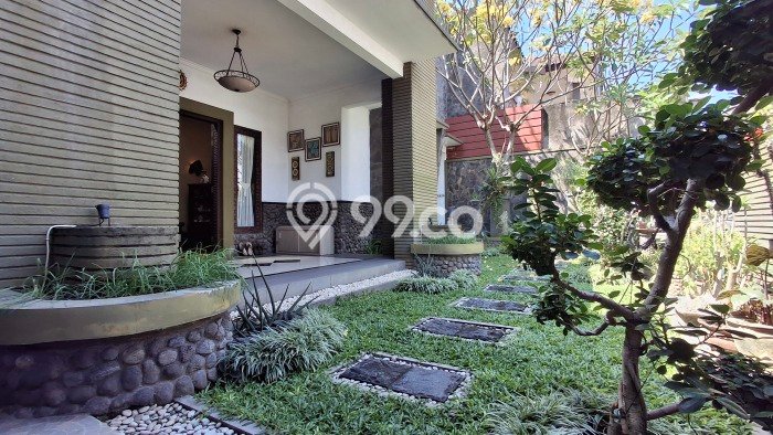 For Sale Rumah Mewah Exclusive di Gentan, Solo For Sale Rumah Mewah Exclusive di Gentan, Solo