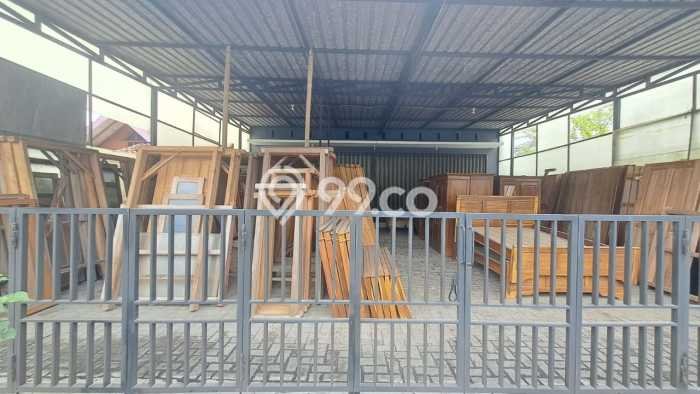 Gudang paling strategis disewakan di Kalasan Sleman Gudang paling strategis disewakan di Kalasan Sleman