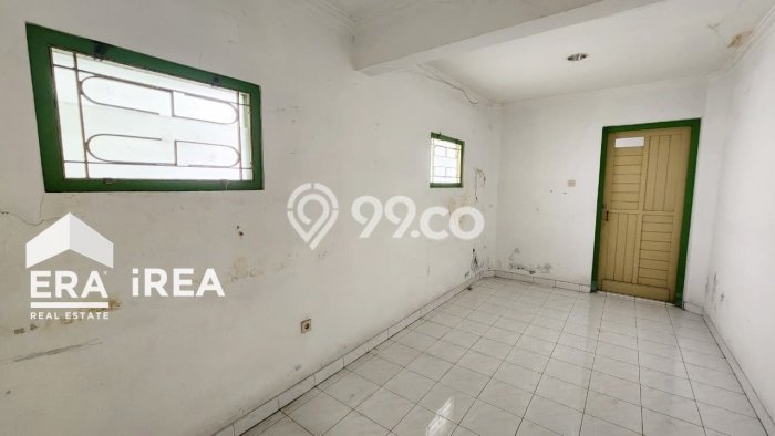 Dijual Hunian Mewah dengan Fasilitas Sekitar Komplit di Banjarsari, Solo Dijual Hunian Mewah dengan Fasilitas Sekitar Komplit di Banjarsari, Solo