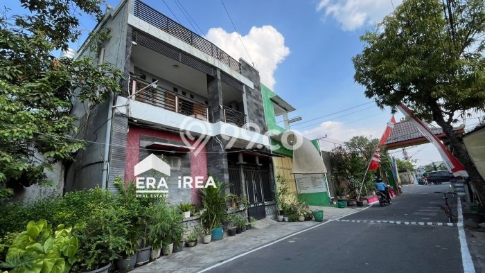 Jual Rumah Strategis Bagus Punya 5 KT di Jebres Solo SHM Jual Rumah Strategis Bagus Punya 5 KT di Jebres Solo SHM