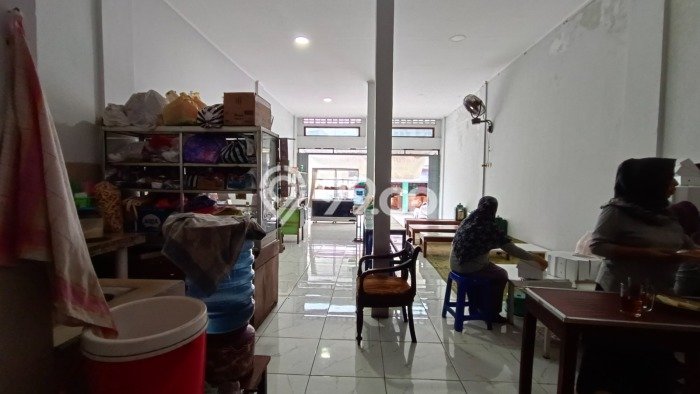 Unit Kost Dijual di Kawasan Depok Sleman dengan 16 KT Unit Kost Dijual di Kawasan Depok Sleman dengan 16 KT