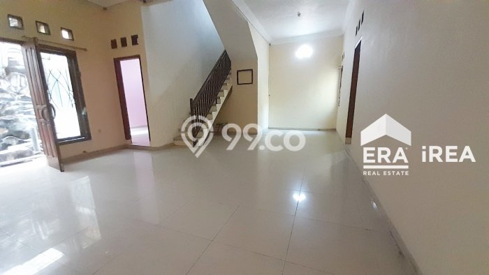Disewakan Rumah Konsep Minimalis di Colomadu Solo dengan 5 KT Disewakan Rumah Konsep Minimalis di Colomadu Solo dengan 5 KT