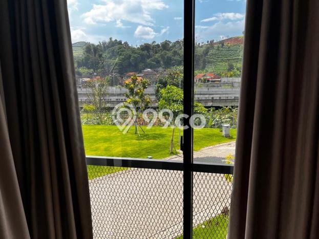 For Sale! Luxury House LT 225m2 Desain Modern di Bandung Barat For Sale! Luxury House LT 225m2 Desain Modern di Bandung Barat