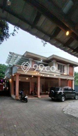 Ready to Use! Luxury House LT 1666m2 Desain Modern di Bintaro Ready to Use! Luxury House LT 1666m2 Desain Modern di Bintaro