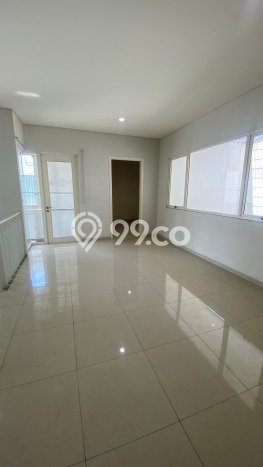 Rumah Elit LB 269m2 Siap Huni Desain Elegan di Alam Sutera, Tangerang Rumah Elit LB 269m2 Siap Huni Desain Elegan di Alam Sutera, Tangerang