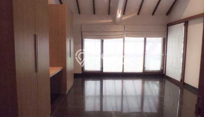 Jual Rumah Mewah Elegan Dengan View Cantik di Kemang, Jakarta Selatan Jual Rumah Mewah Elegan Dengan View Cantik di Kemang, Jakarta Selatan
