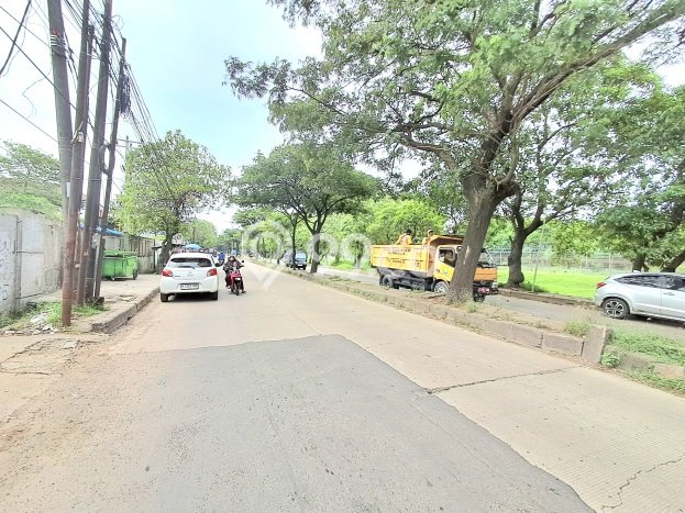 Lahan Dijual Lokasi Strategis di Tangerang dengan Luas 1381m2 Lahan Dijual Lokasi Strategis di Tangerang dengan Luas 1381m2