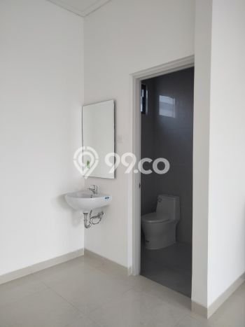 Ruko Strategis di BSD, Luas 156m², Mainroad, Tingkat Keramaian Tinggi Ruko Strategis di BSD, Luas 156m², Mainroad, Tingkat Keramaian Tinggi