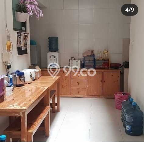 Rumah Kost untuk Dijual di BSD dengan 12 KT, 13 KM, Luas 300m2 Rumah Kost untuk Dijual di BSD dengan 12 KT, 13 KM, Luas 300m2