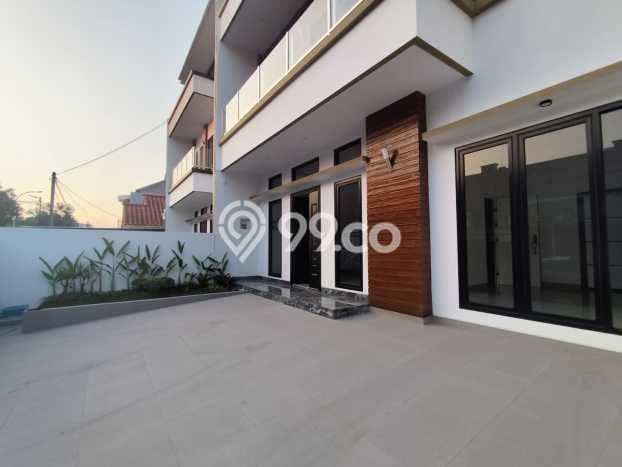 Dijual Rumah Luas Megah Dengan View Cantik di BSD Nusaloka, Tangerang Dijual Rumah Luas Megah Dengan View Cantik di BSD Nusaloka, Tangerang