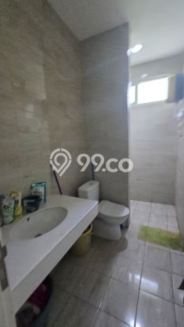 For Sale! Luxury House LT 240m2 Desain Elegan di Alam Sutera For Sale! Luxury House LT 240m2 Desain Elegan di Alam Sutera