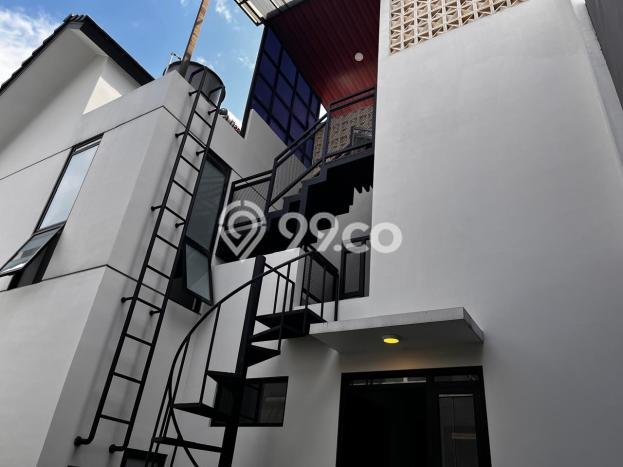 For Sale! Luxury House LT 225m2 Desain Modern di Bandung Barat For Sale! Luxury House LT 225m2 Desain Modern di Bandung Barat